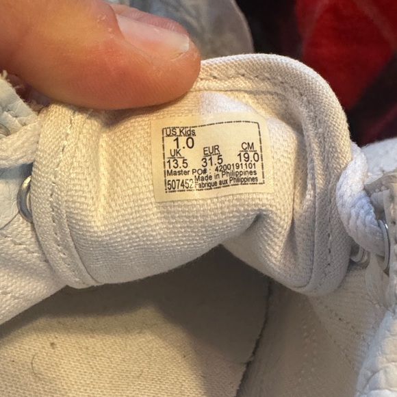 Vans Kids Glittery White Sneakers - Picture 9 of 9